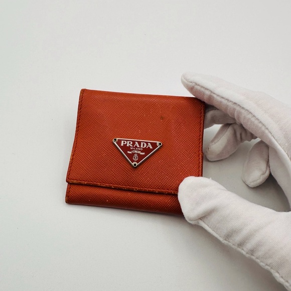 Prada compact Saffiano leather wallet - Picture 2 of 6